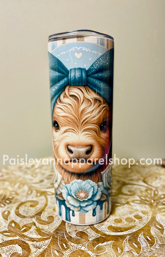 Blue highland cow tumbler