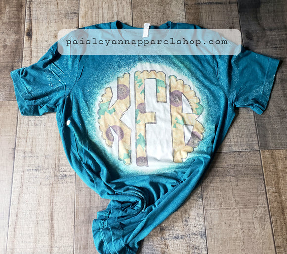 Sunflower scalloped circle MONOGRAM